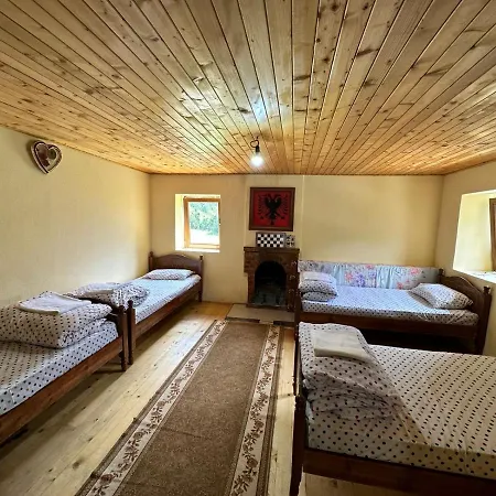 Hostel Kukaj