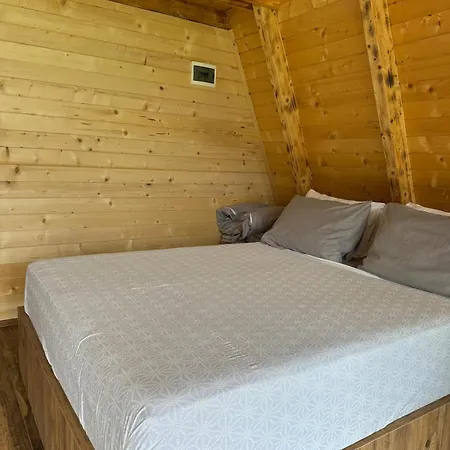 אכסניה Kukaj *