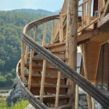 Kukaj אכסניה *